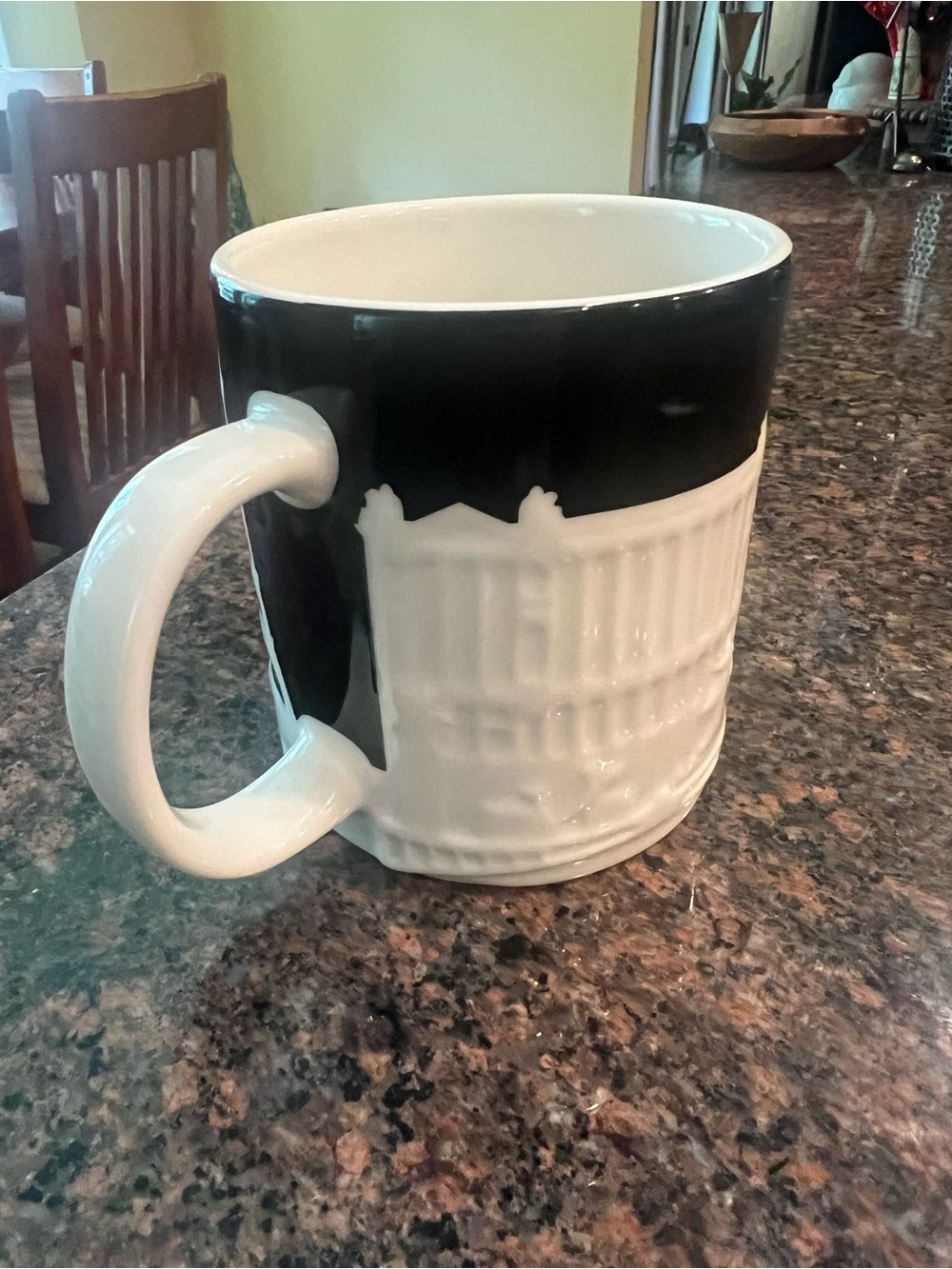 Starbucks Paris collectible skyline view mug - Picture 6 of 8